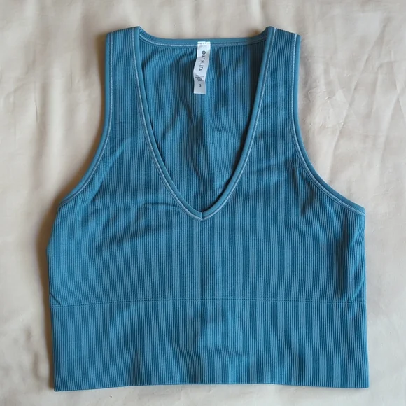 Aurora Seamless Crop Rib Tank - Picture 3 of 7